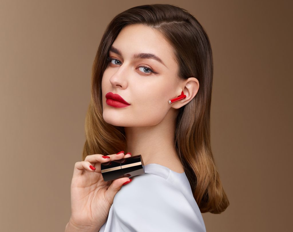 Most original design and best sound quality meet HUAWEI FreeBuds Lipstick￼￼￼