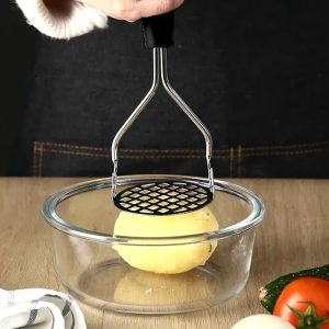 Potato Pressing Device / Masher